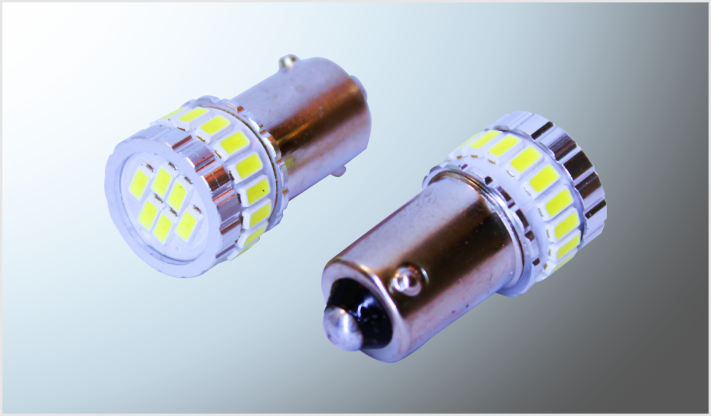 FOCO 53-57 (VDO) TIPO 24 SMD (3014) CLARO SIN POLARIDAD 12-24 Volts CANBUS CHINA /100
