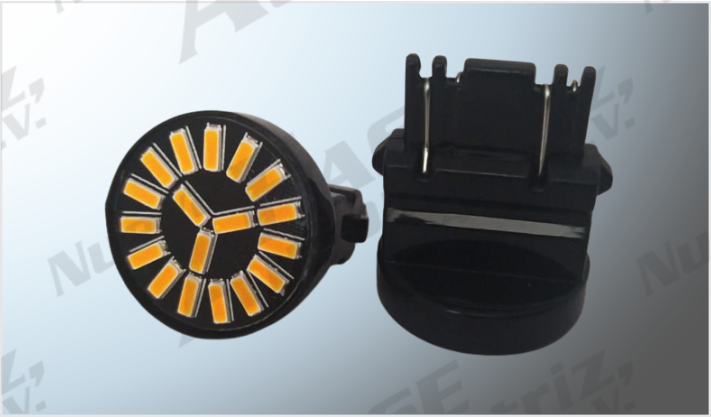 FOCO 3157 "PROJECK" 18 HIPERLEDS AMBAR (4014) PLANO CANBUS C/ESTROBO CHINA /100