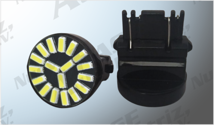 FOCO 3157 "PROJECK" 18 CLAROS (4014) PLANO CANBUS C/ESTROBO CHINA /100