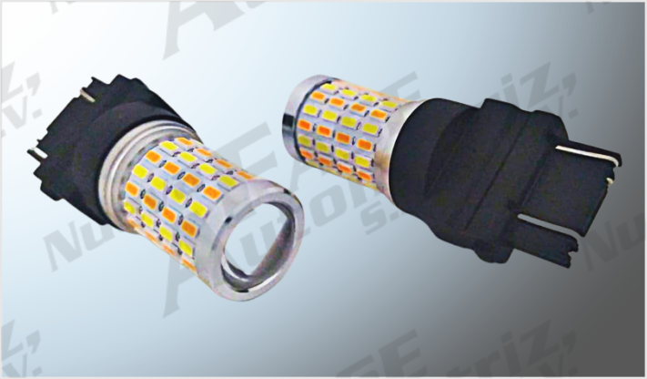 FOCO 3157 "PROJECK" TIPO MAZORCA 66 SMD CLARO-AMBAR C/LUPA 12- 24 Volts CHINA /100