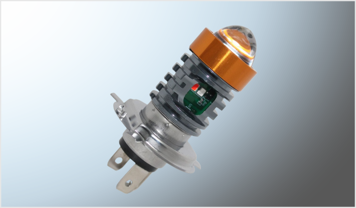 FOCO P/MOTO H-4 C/LUPA CLARO-AMBAR 10 Watts ALUMINIO ARO AZUL CUARTO AZUL-ROJO 9-80 Volts CHINA/300