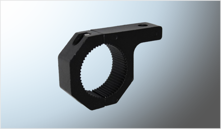 BRACKET ABRAZADERA NEGRA PARA TUBO 1.5" ACERO CHINA /50