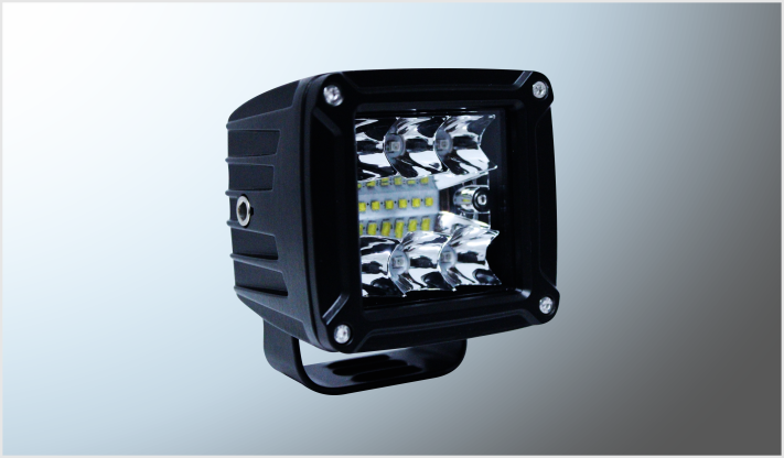 FARO RECTANGULAR (2 piezas) 12 LEDS (8x7.5x7 cms) 9- Volts BLUETOOTH CHINA /8