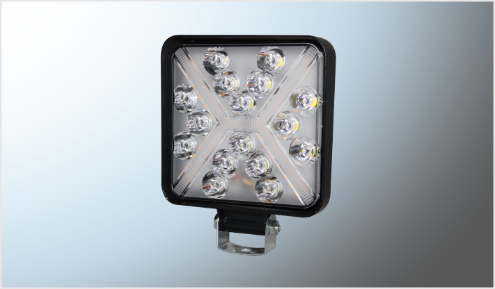 16 HYPERLEDS (3030) 48 Watts CUADRADO (10.5 cms) DRL AMBAR 9-32 Volts ESTROBO CHINA/25