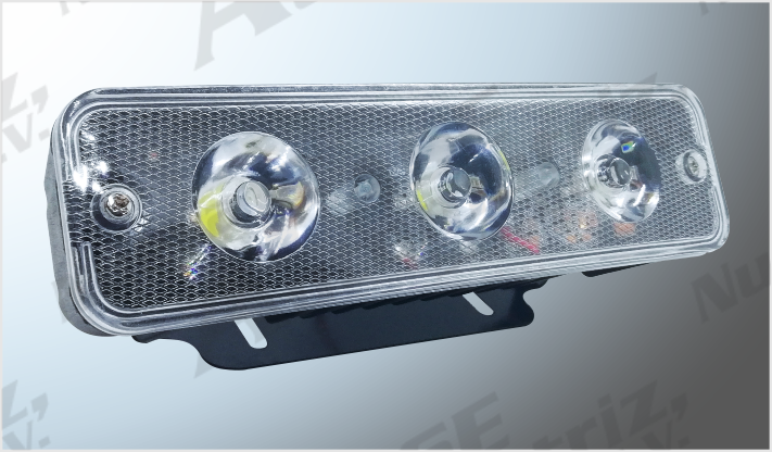 LUZ DE DIA 3 HYPERLEDS CLAROS RECTANGULAR (14x3.5 cms) 6 WATTS 540- 600 Lm 12V CHINA /50