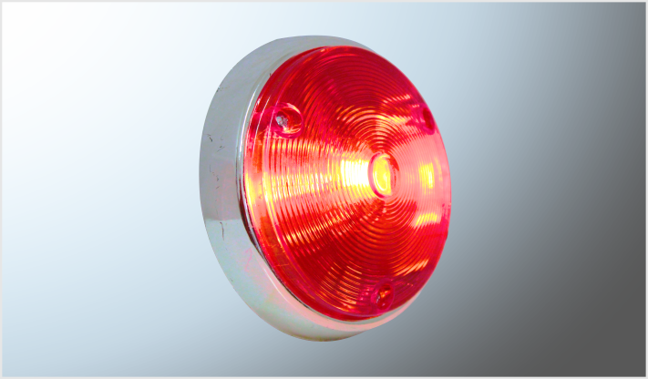 INTERIOR REDONDA 4" PARA CAMAROTE P/ATORNILLAR ROJA 24 Volts DOS INTENSIDADES CHINA /100