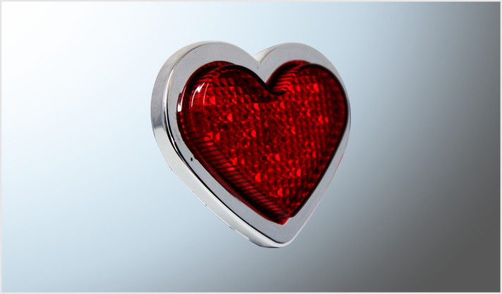 LUZ DECORATIVA "CORAZON" (8.5x7 cms) 18 LEDS ROJOS P/ATORMNILLAR 12-24 Volts CHINA /10