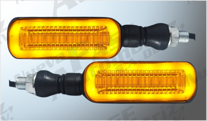(80x3x4.5 cms) 9-30 Volts 3000 Lm C/SWTICH FUNCIONES CHINA/10 LUZ DIRECCIONAL P/MOTOCICLETA HUMO 12 AMBAR (10.5 x 2.5cms) C/OJO DE ANGEL AMBAR 12V CHINA /250